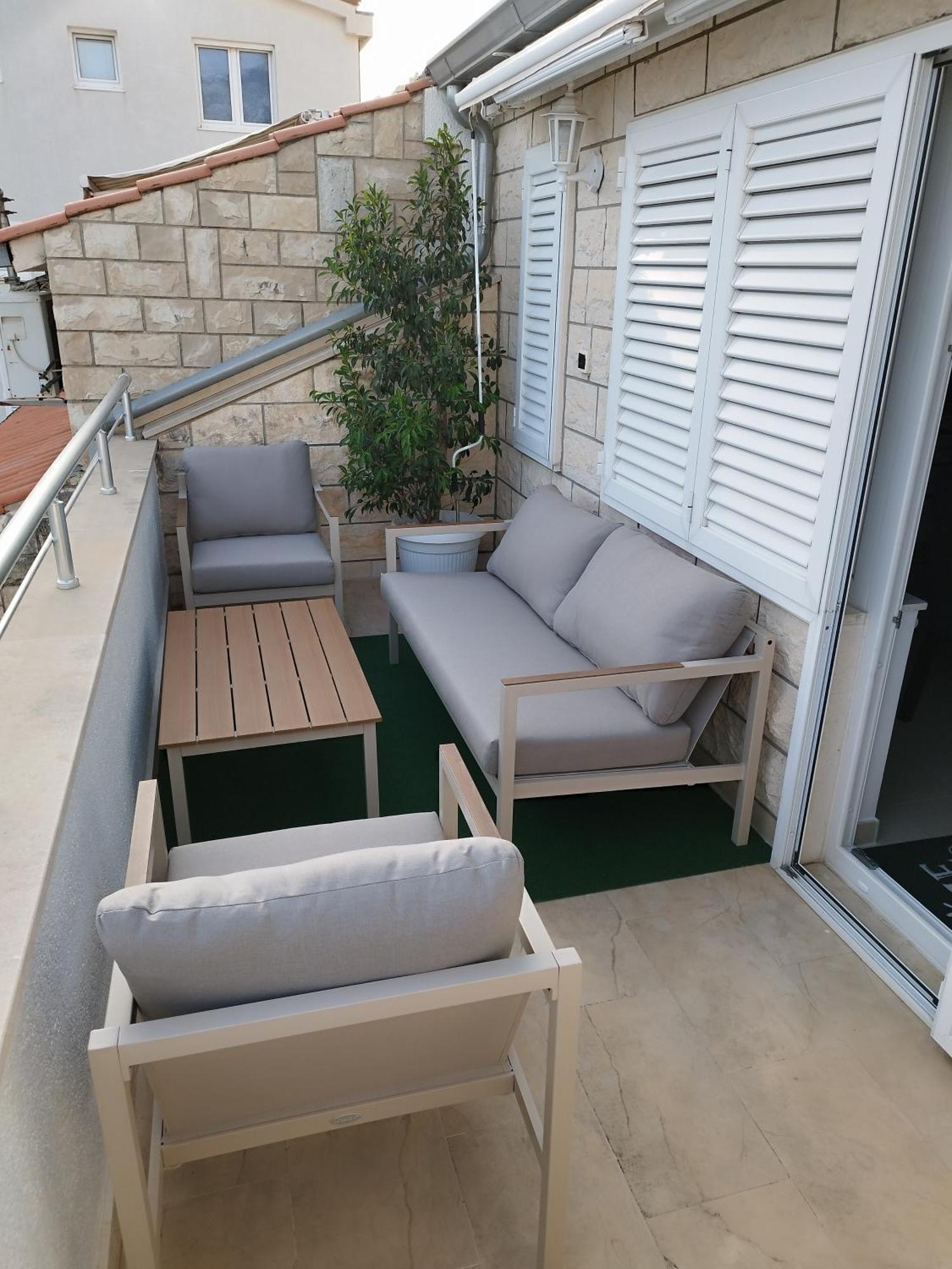 אומיס Ferienwohnung Am Sandstrand מראה חיצוני תמונה